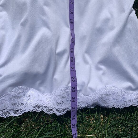 Y2K 90s Ricki's Camisole White Lace Trim Capsule Tank Top - Picture 11 of 11